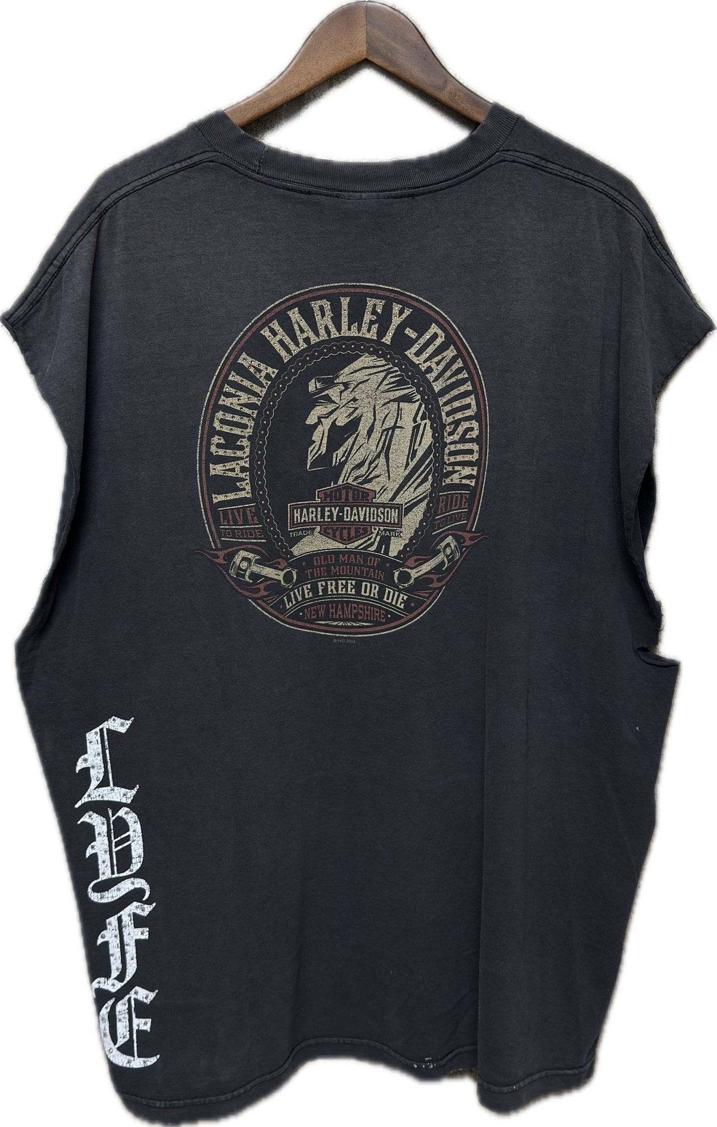 RUFF RYDERS TANK